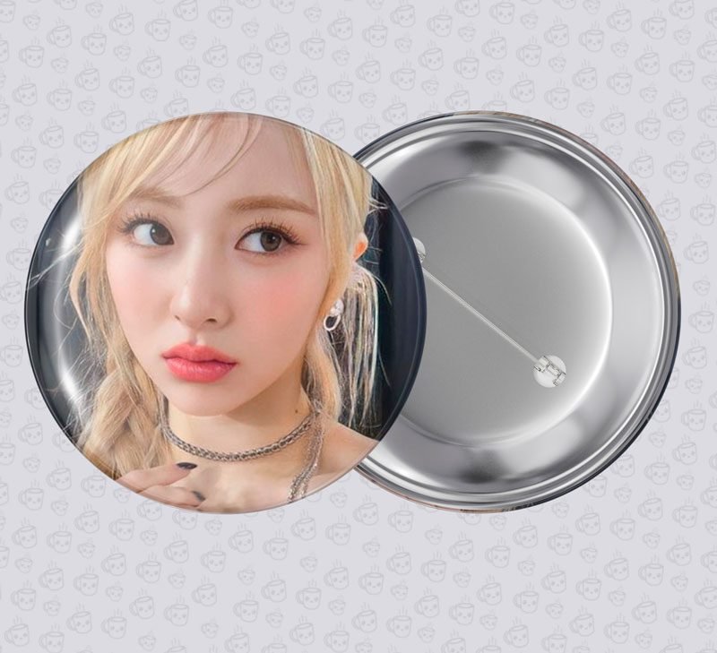 Botton Le Sserafim Huh Yun-jin